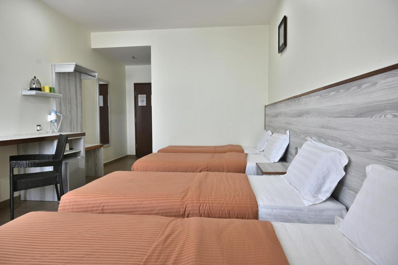 Cenang View Hotel Pantai Cenang  Exterior photo