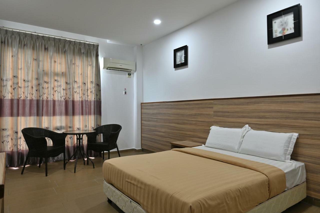 Cenang View Hotel Pantai Cenang  Exterior photo