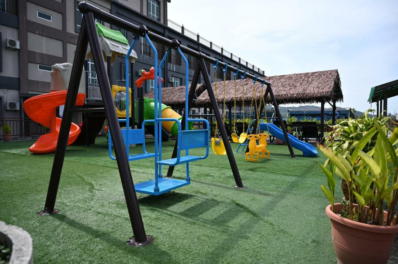 Cenang View Hotel Pantai Cenang  Exterior photo